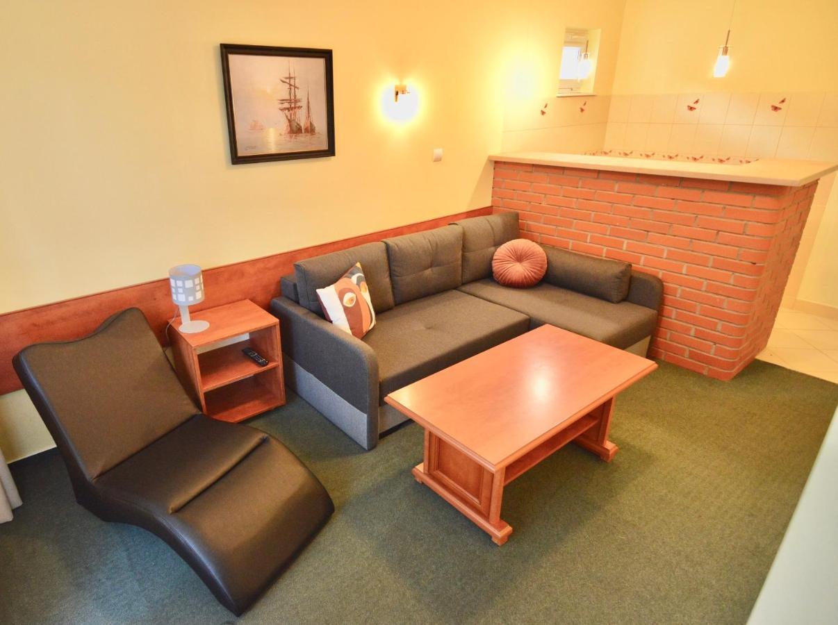 Ameba Hotell Mielno  Exteriör bild